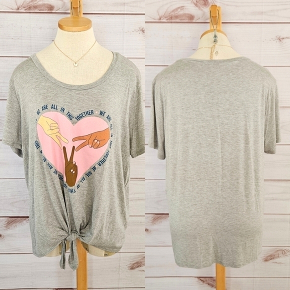 Dirtee Laundry We're All in This Together Tie Front Tee in Gray and Pink Size 2X - Picture 1 of 8